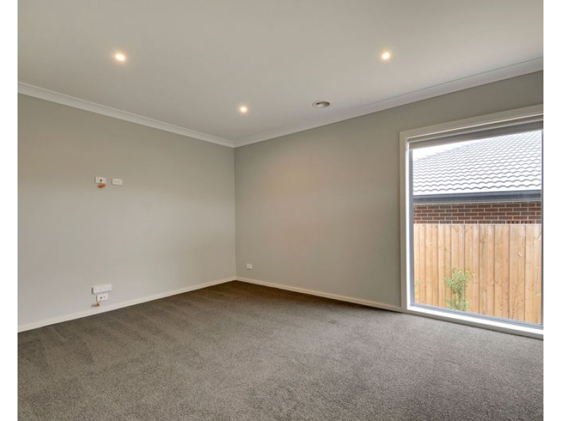 1 Eton Avenue, Traralgon VIC 3844