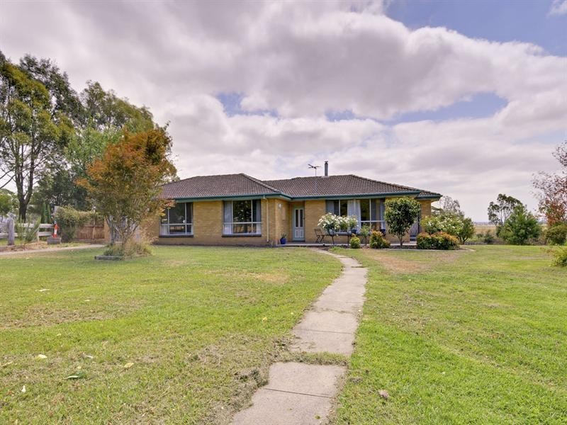50 Cowwarr Seaton Road, Cowwarr VIC 3857