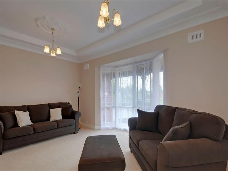 5 Jack Farmer Way, Traralgon VIC 3844
