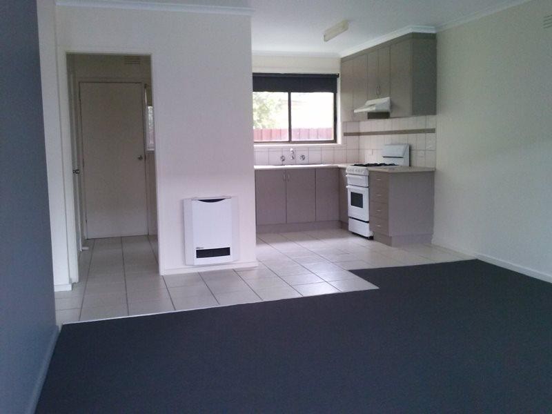 3/152 HELEN Street, Morwell VIC 3840