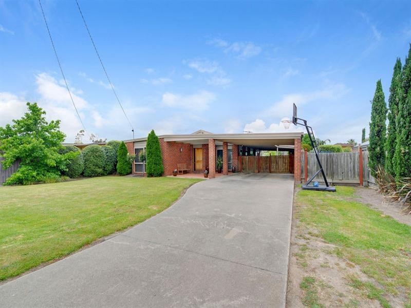 8 Ayres Court, Rosedale VIC 3847