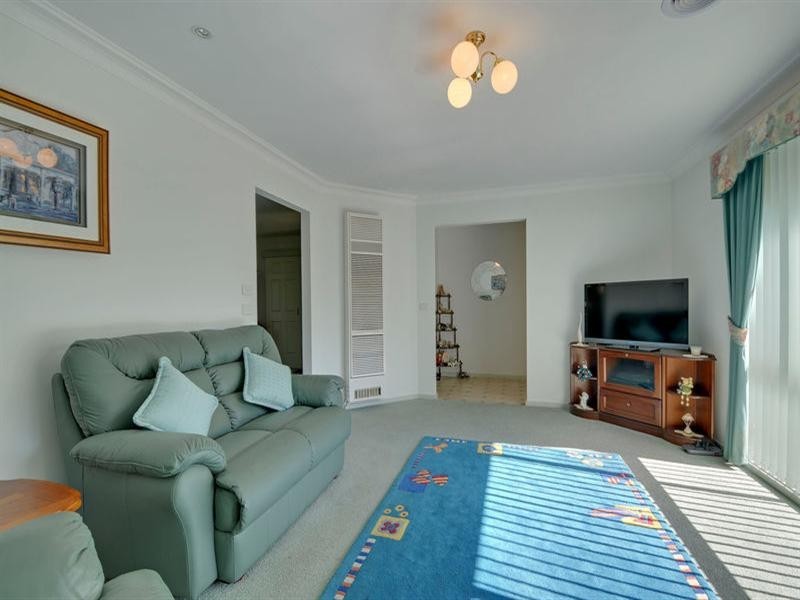 8 Spearfelt Court, Traralgon VIC 3844
