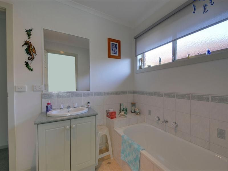 8 Spearfelt Court, Traralgon VIC 3844