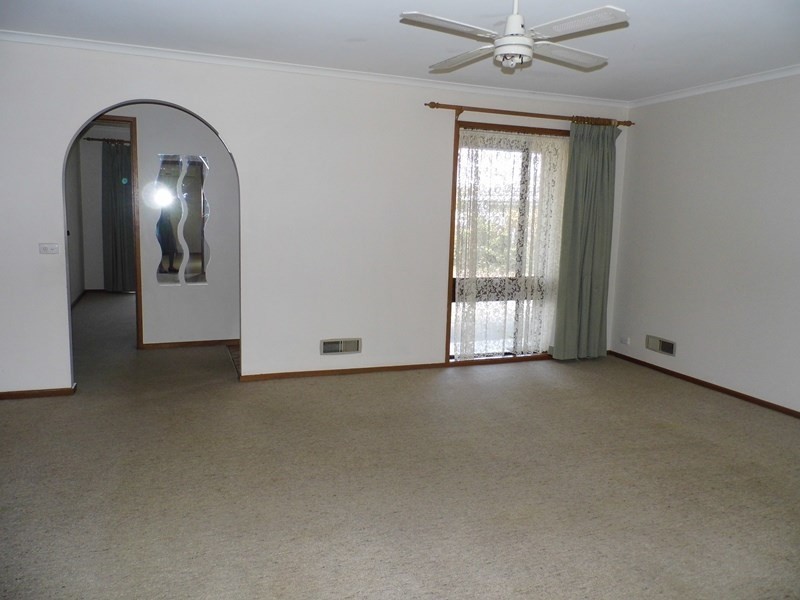 4 MACDOUGALL Court, Traralgon VIC 3844