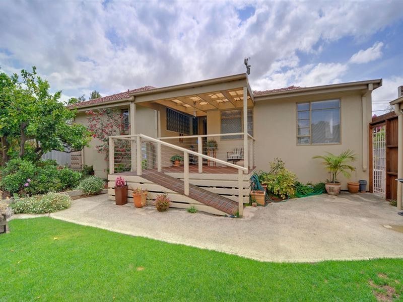 15 Gordon Street, Traralgon VIC 3844