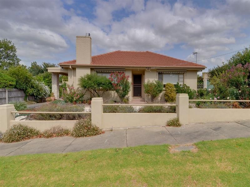 15 Gordon Street, Traralgon VIC 3844