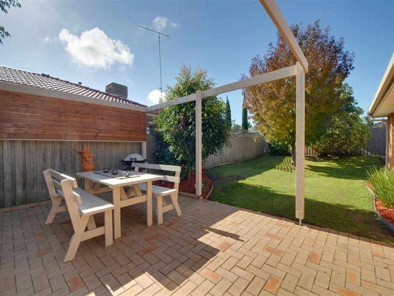 8 Emerald Court, Traralgon VIC 3844