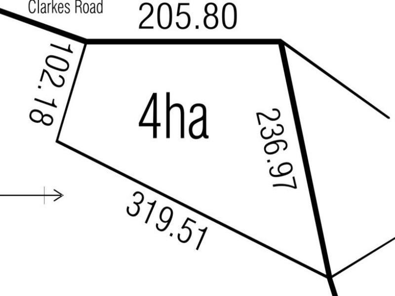 225 Clarkes Road, Hazelwood North VIC 3840