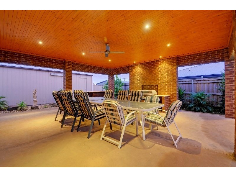 17 Palmgate Terrace., Traralgon VIC 3844