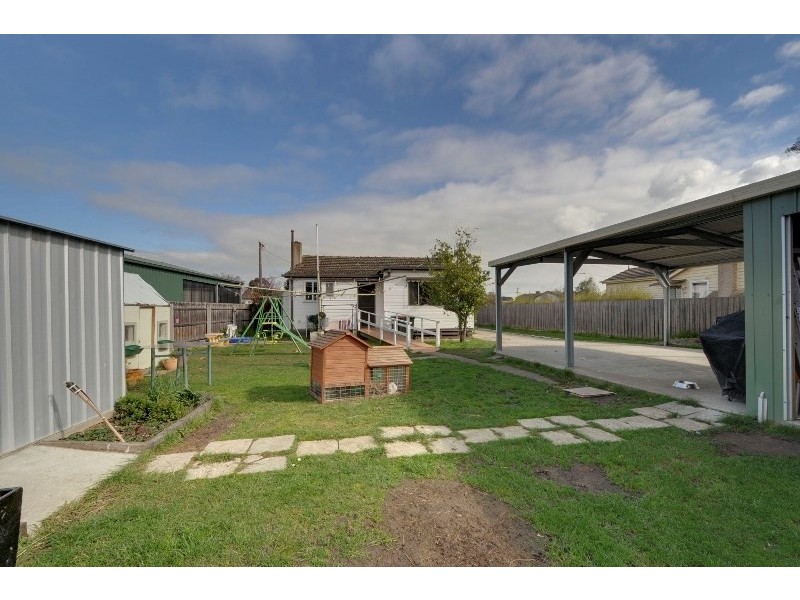 6 Davis Court, Traralgon VIC 3844