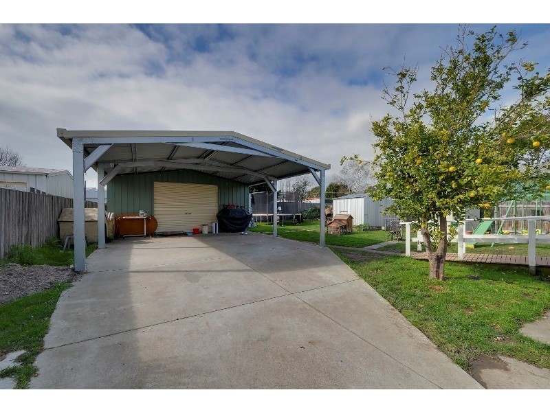 6 Davis Court, Traralgon VIC 3844