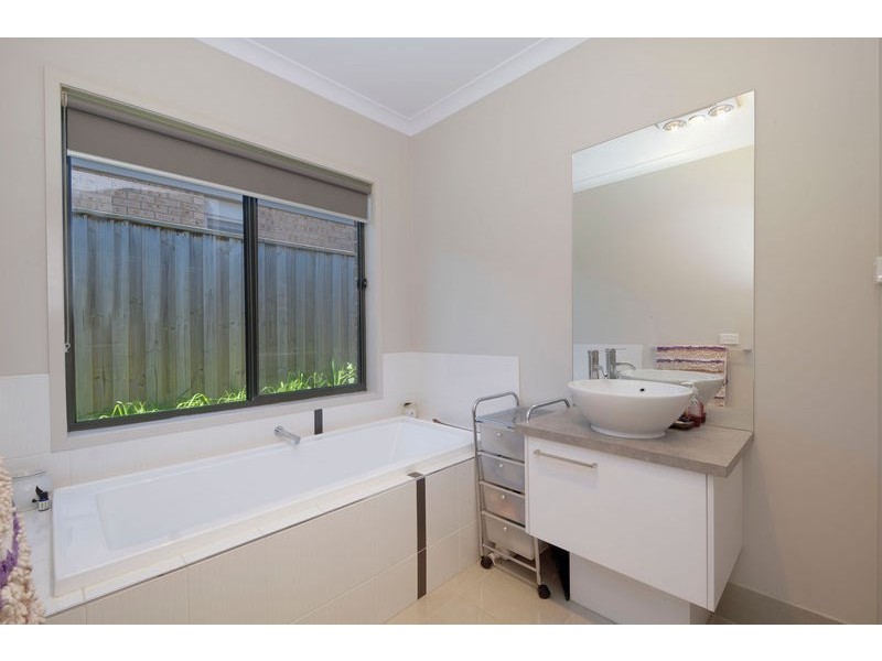 15 Christian Rise, Traralgon VIC 3844