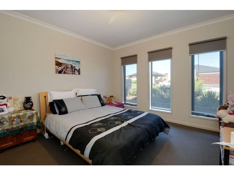 15 Christian Rise, Traralgon VIC 3844