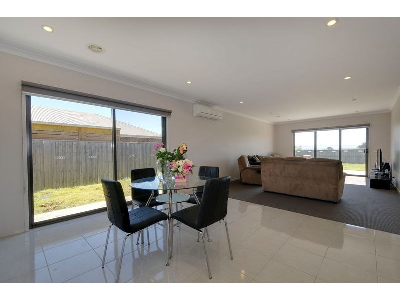 15 Christian Rise, Traralgon VIC 3844