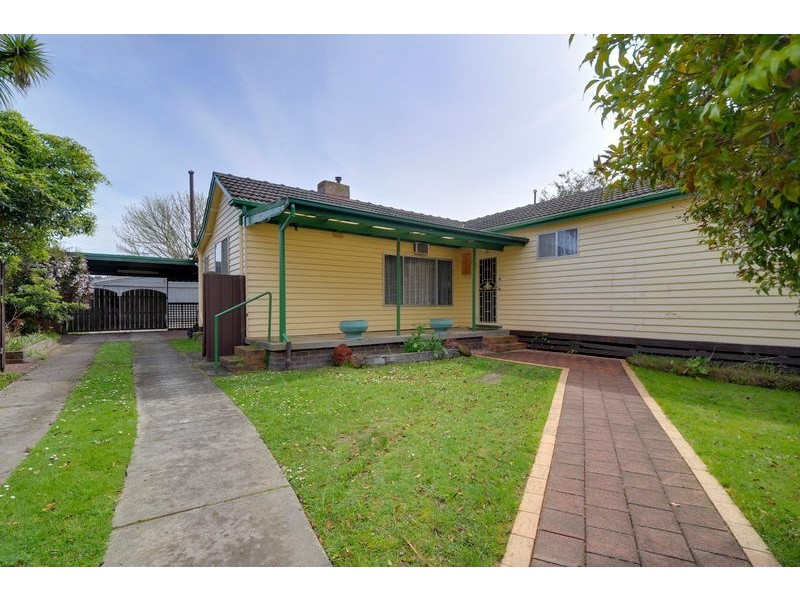 17 Doyne Crescent, Traralgon VIC 3844