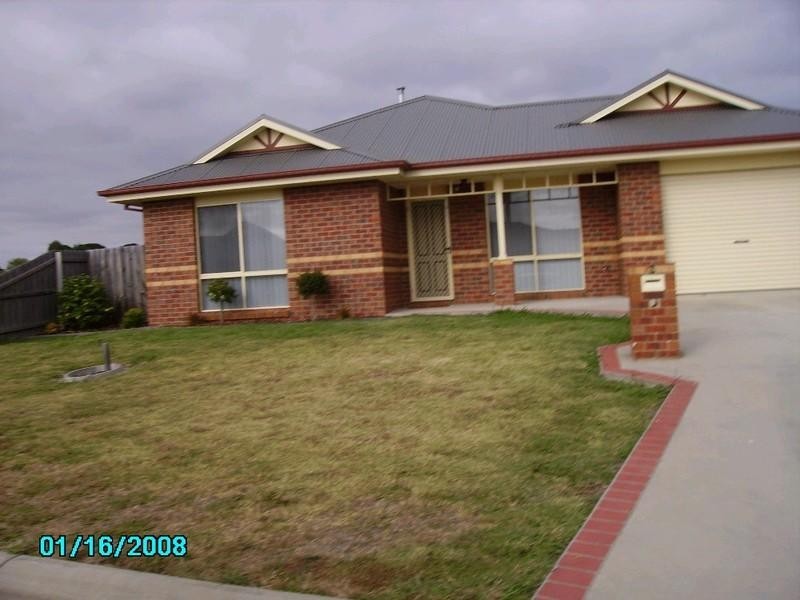 9 Dampier Close, Traralgon VIC 3844