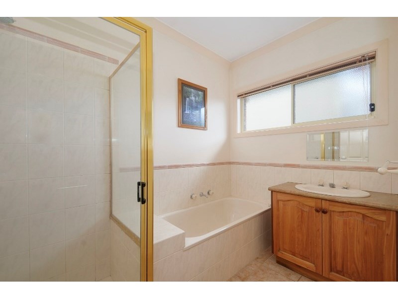 8A Rose Avenue, Traralgon VIC 3844