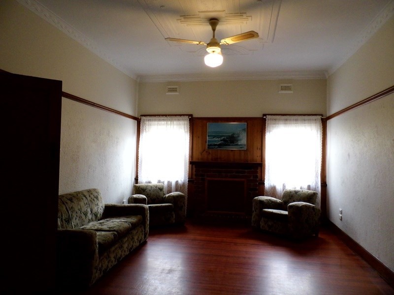 128 PRINCES Highway, Traralgon VIC 3844