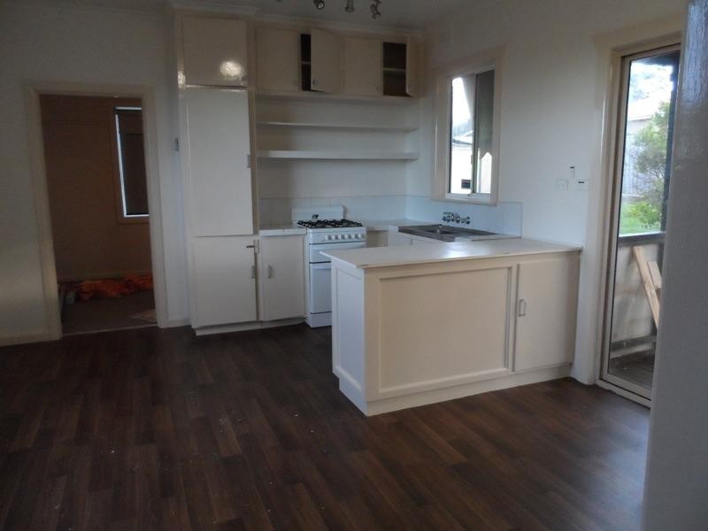 31 WILLIAMS Street, Morwell VIC 3840