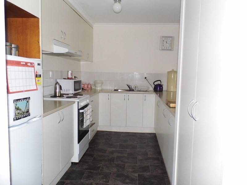 234 COMMERCIAL Road, Morwell VIC 3840