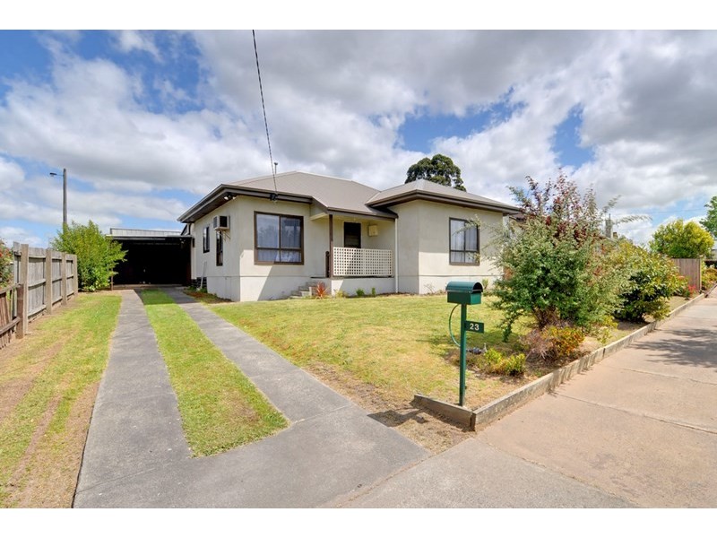 23 Chenhall Crescent, Traralgon VIC 3844