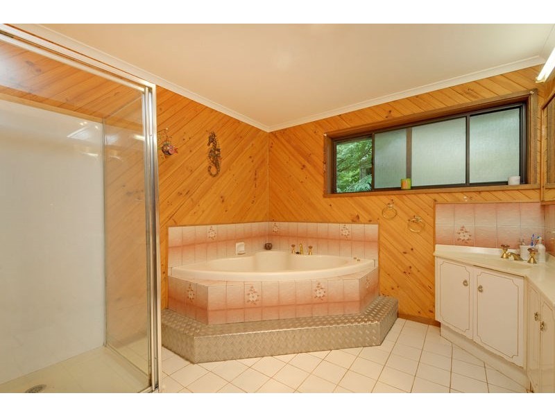 5 Meadow Park Drive, Traralgon VIC 3844