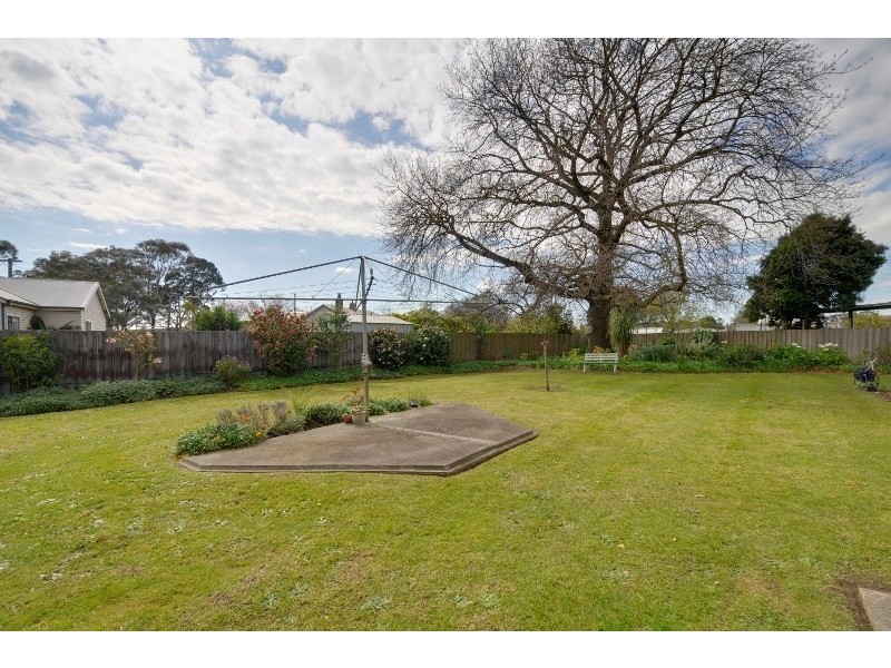 12 Davis Court, Traralgon VIC 3844