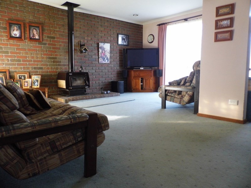 4 Greenfield Drive, Traralgon VIC 3844