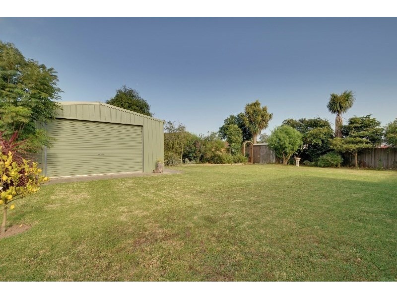 6 Greenfield Drive, Traralgon VIC 3844