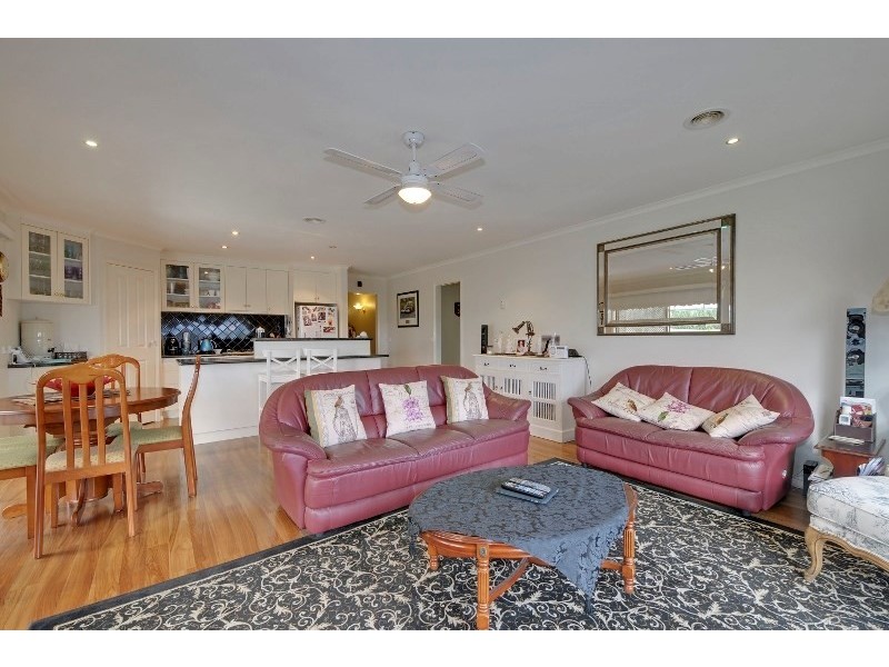 18 Sundale Road, Traralgon VIC 3844
