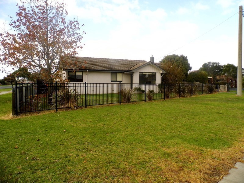 12 JOHN Street, Traralgon VIC 3844