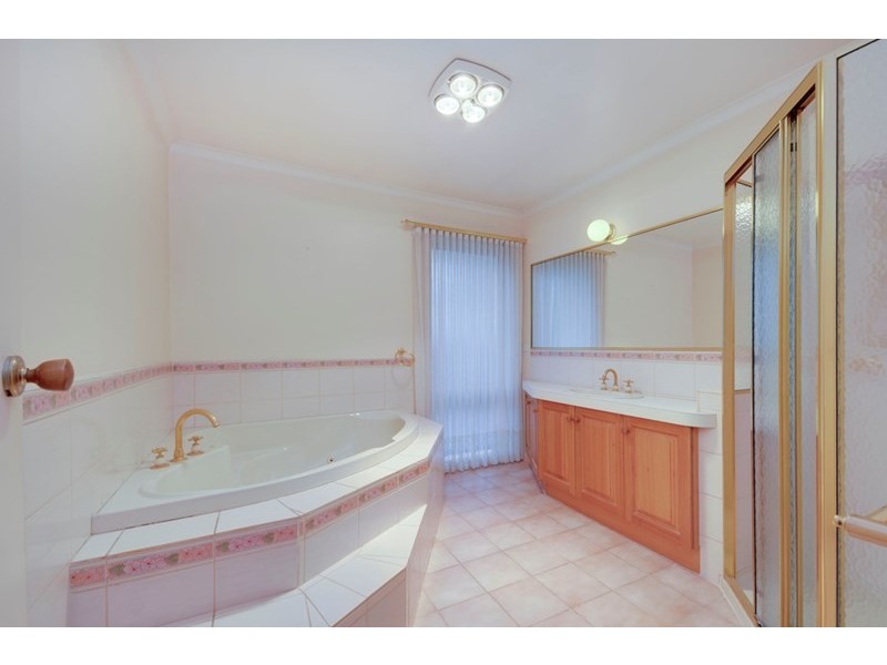 5 Trent Court, Traralgon VIC 3844