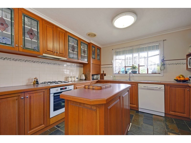 69 Downings Road, Cowwarr VIC 3857