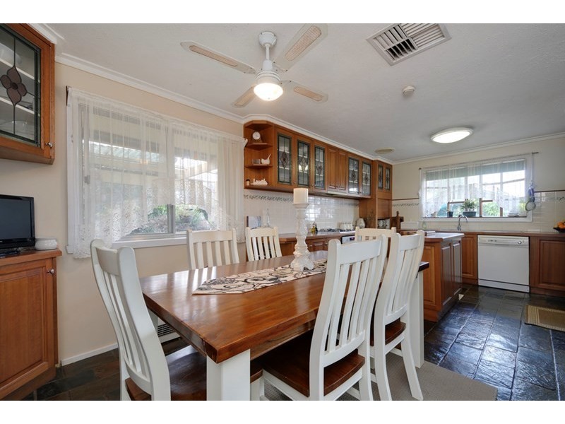 69 Downings Road, Cowwarr VIC 3857