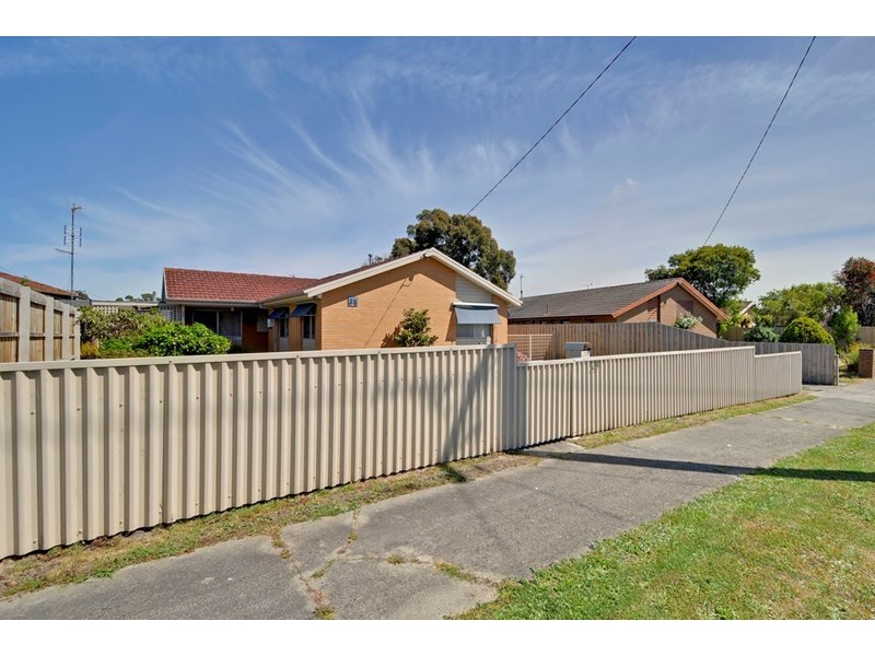 23 Hawthorn Crescent, Churchill VIC 3842