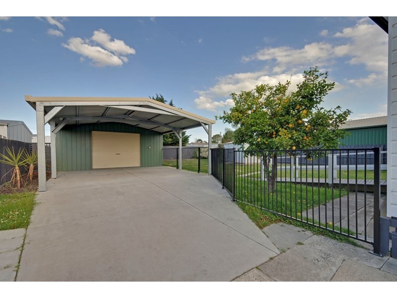 6 Davis Court, Traralgon VIC 3844