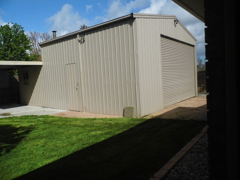 12 MORGAN Drive, Traralgon VIC 3844