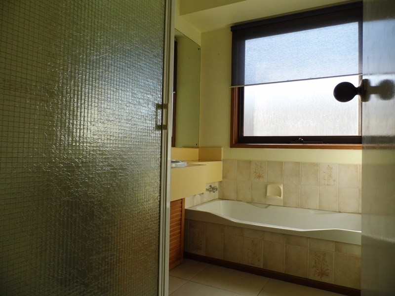 12 MORGAN Drive, Traralgon VIC 3844