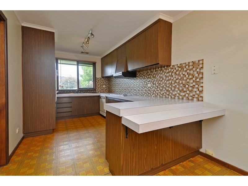 17 Gillie Crescent, Morwell VIC 3840