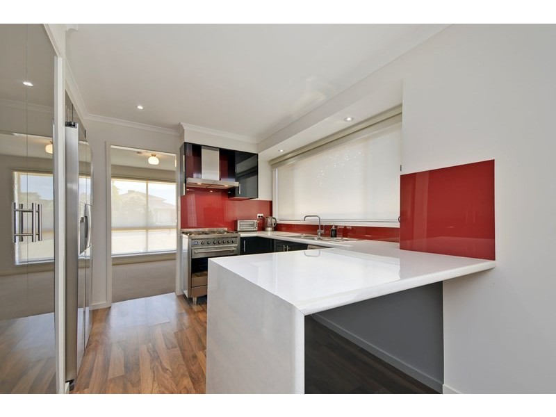 28 Stirling Avenue, Traralgon VIC 3844