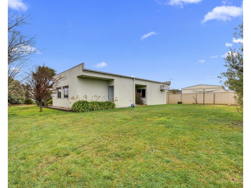 12 Coffey Court, Traralgon VIC 3844