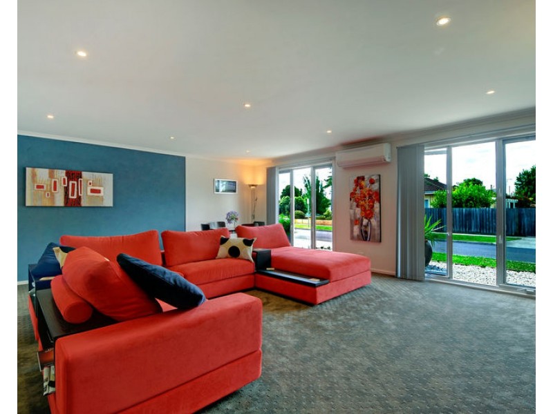 Unit 2, 24 Stockdale Road, Traralgon VIC 3844