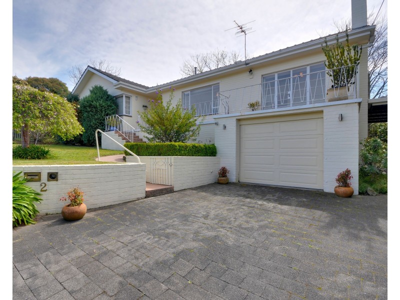 2 Hill Court, Traralgon VIC 3844