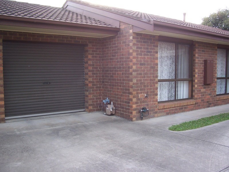 2/2 PARSLOW Court, Traralgon VIC 3844