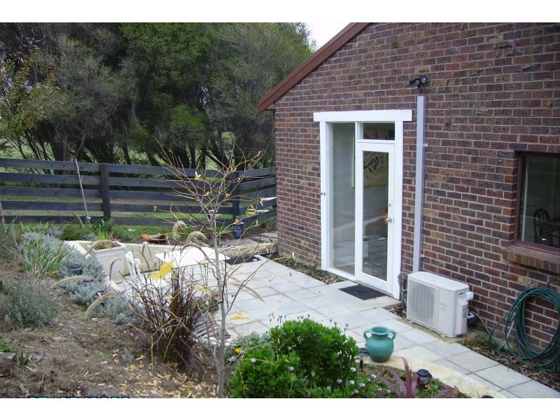 670A Firmins Lane, Hazelwood North VIC 3840