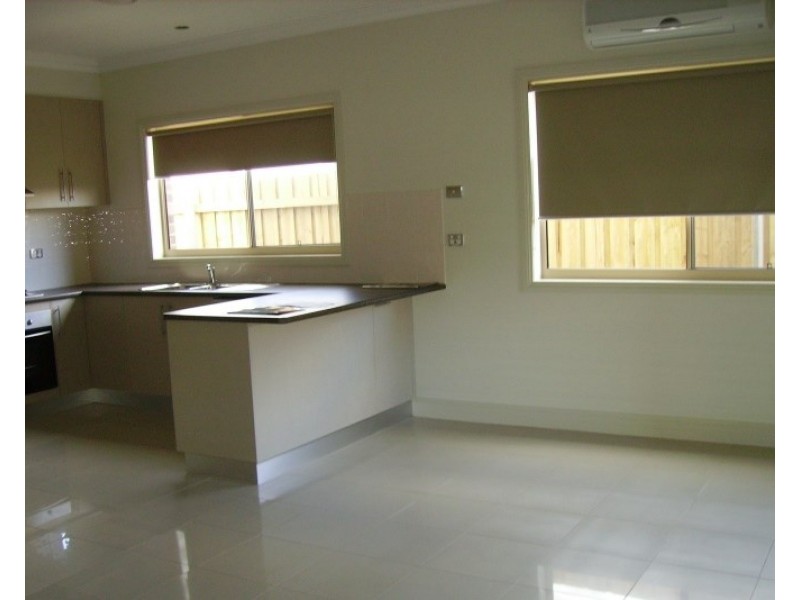 2/12 MONAGHAN Court, Traralgon VIC 3844