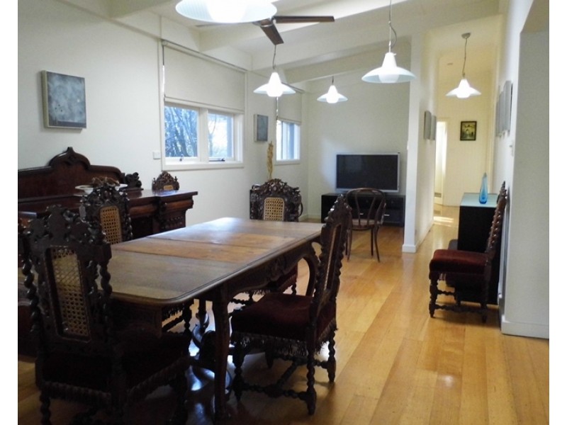 42 LOCH PARK Road, Traralgon VIC 3844