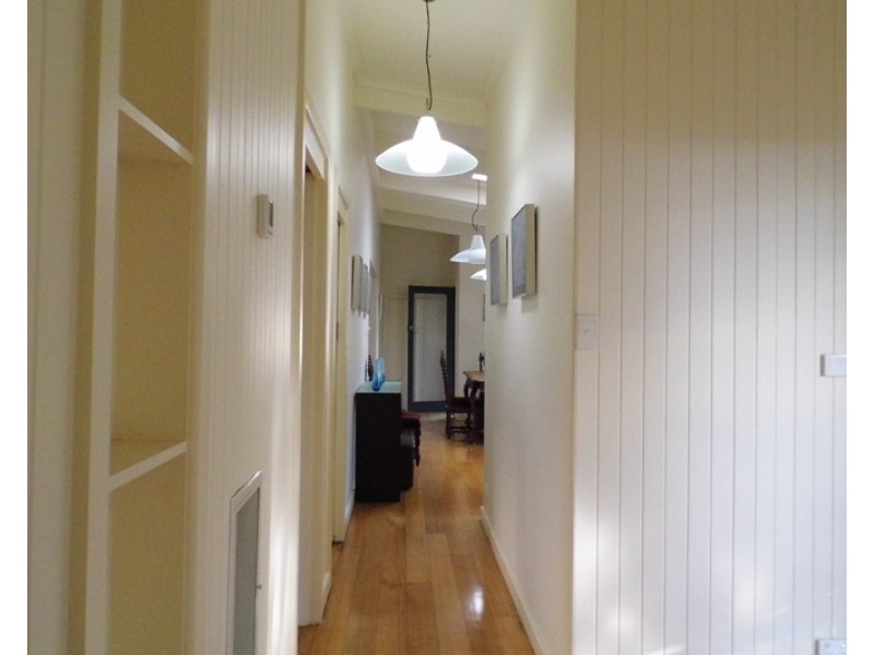 42 LOCH PARK Road, Traralgon VIC 3844