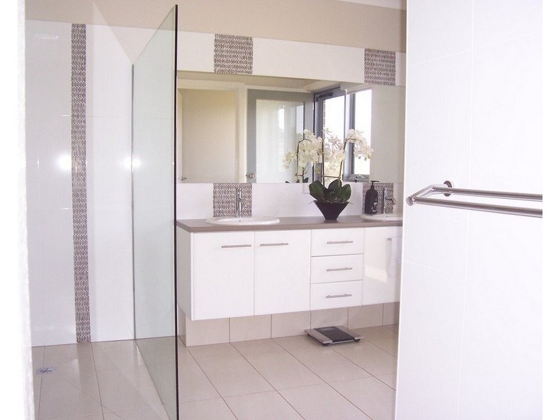 10 Hazelwood Ridge, Hazelwood North VIC 3840