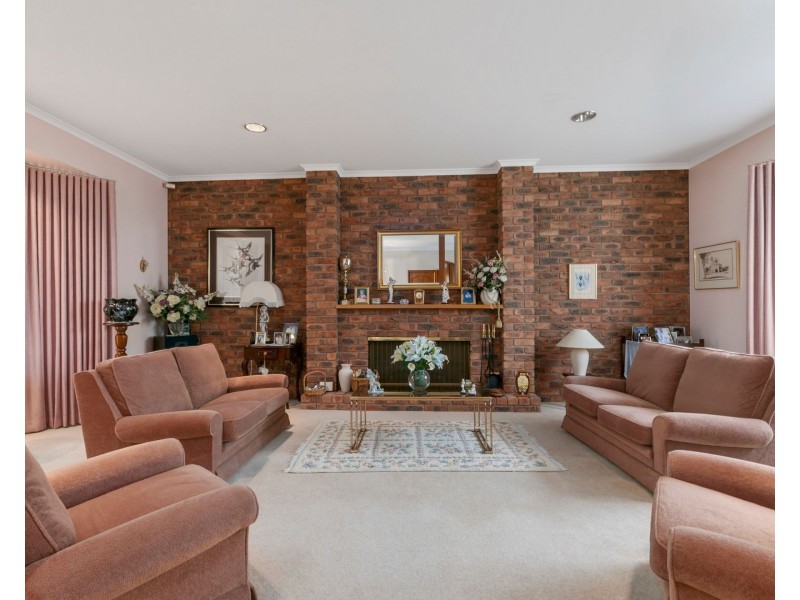 6 Rainbird Court, Traralgon VIC 3844